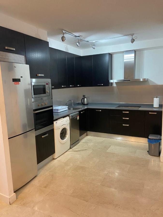 Apartamentos Marquesado Madrid Eksteriør billede